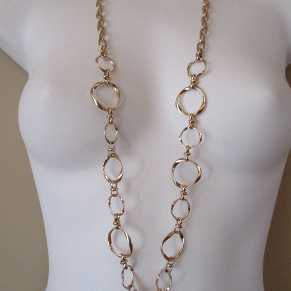 Banana Republic Gold and Silver Rattan Link Necklace NWT 45 each Set of 2 - Picture 13 of 14